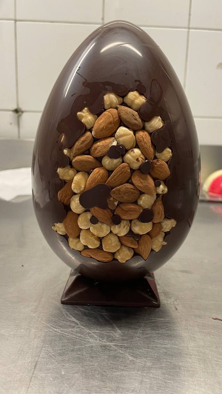 Uovo di Pasqua dipinto a mano 7